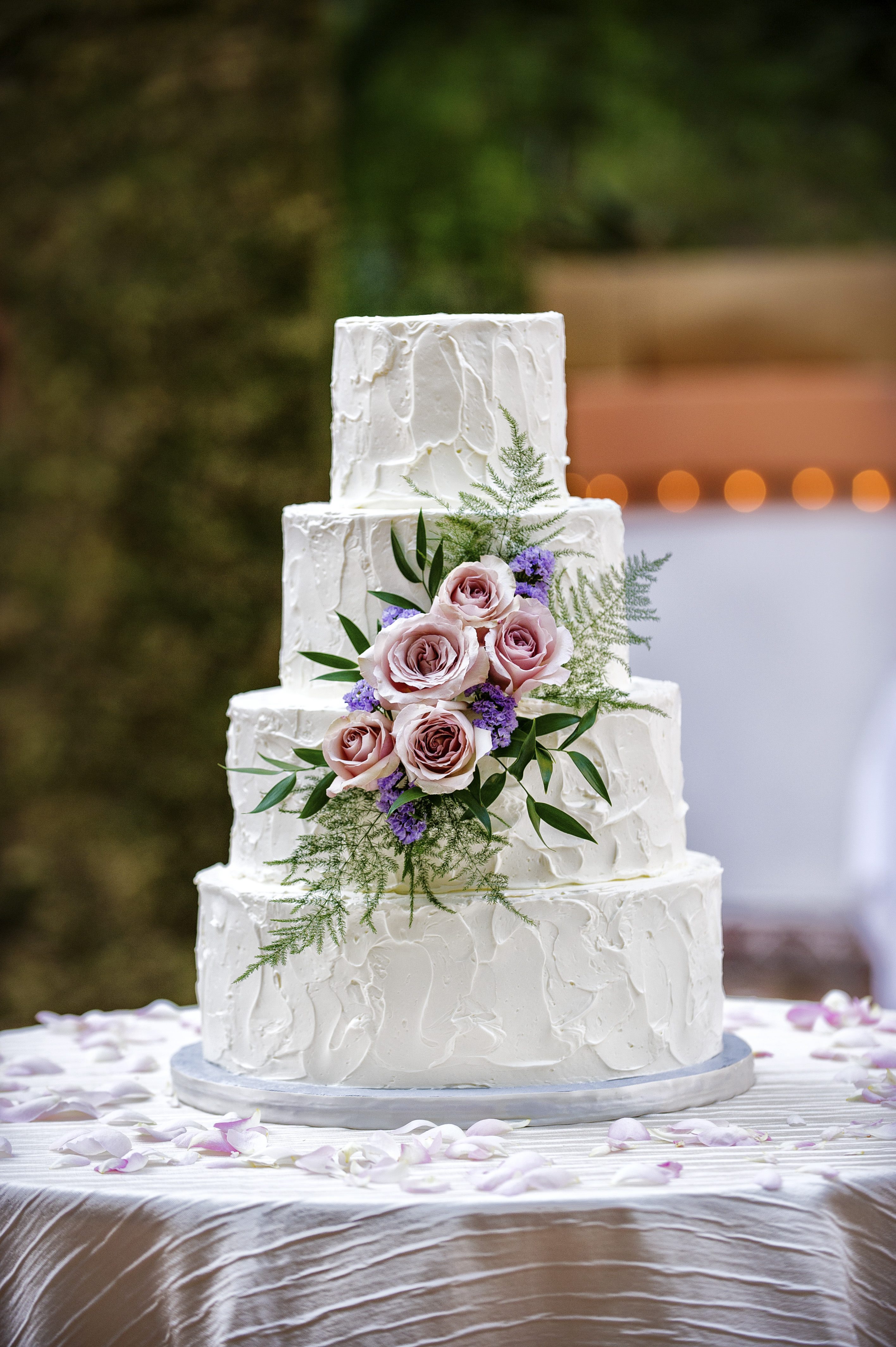 25th wedding anniversary cake | Wedding anniversary cakes, 25th wedding  anniversary cakes, Marriage anniversary cake
